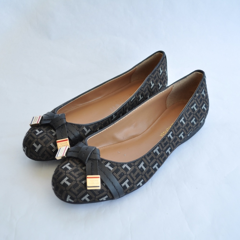 Tommy Hilfiger Flats